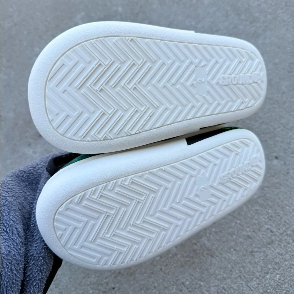 NWT Ground Up Wicked Slippers size 2